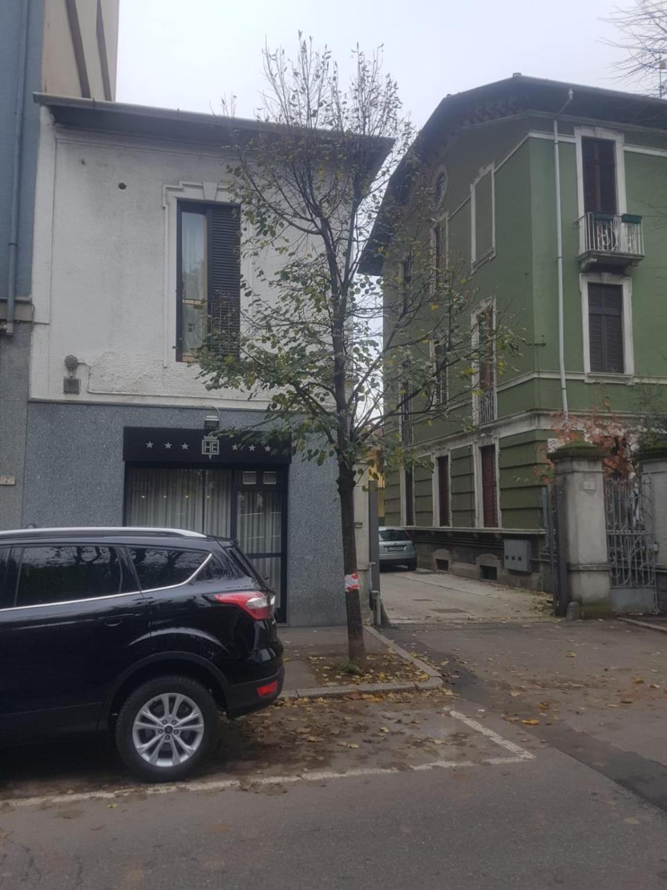Bed Rho Stazione Bed & Breakfast Dış mekan fotoğraf